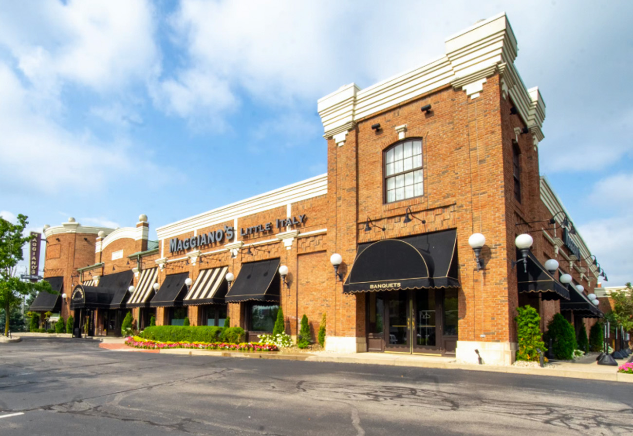 Maggiano's Little Italy Restaurant